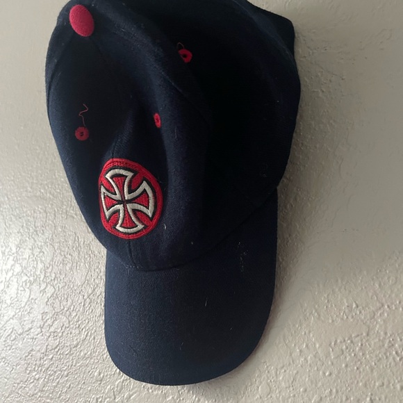 Navy Blue Hat With Red Lining And Cross Logo - Picture 5 of 6